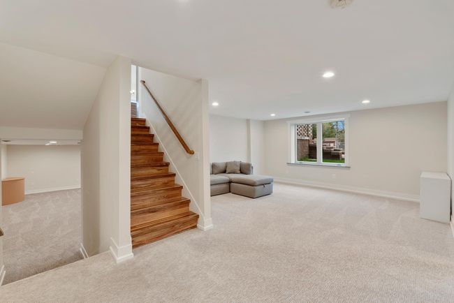 Another family room/hangout area | Image 31