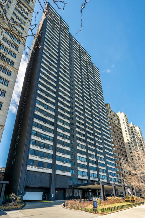 apt-10d-1440 N Lake Shore Dr, Chicago, IL, 60610-5908 | Card Image
