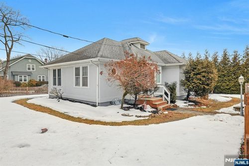 410 Tappan Rd, Norwood, NJ, 07648-1221 | Card Image