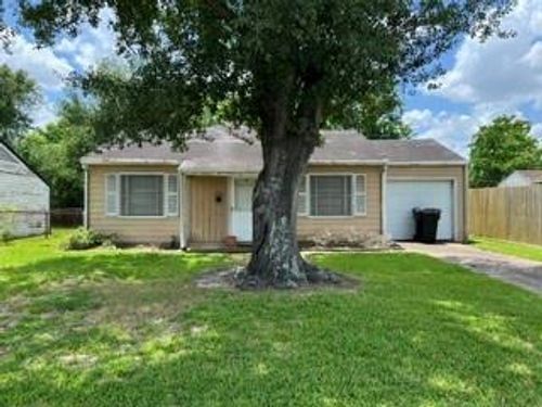 1406 Pleasantville Drive, Houston, TX, 77029 | Card Image