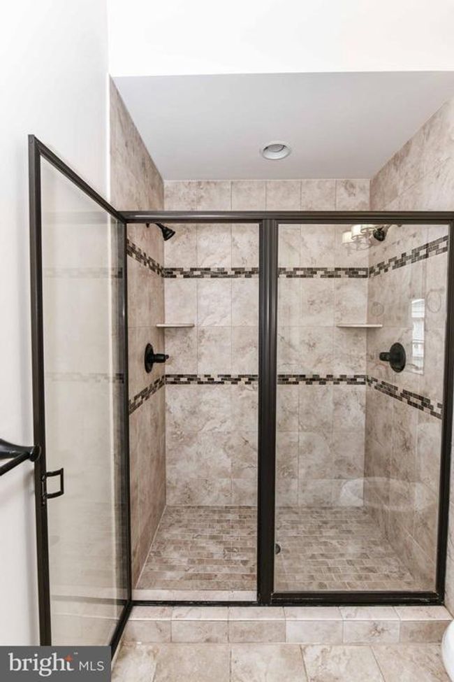 3160 Yeager Dr, Townhouse with 5 bedrooms, 5 bathrooms and null parking in HERNDON VA | Image 21