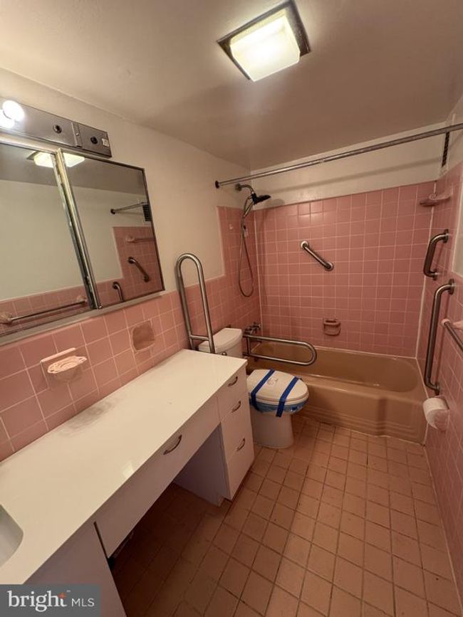APT-1209W - 4201 Cathedral Ave Nw, Condo with 1 bedrooms, 1 bathrooms and null parking in WASHINGTON DC | Image 16