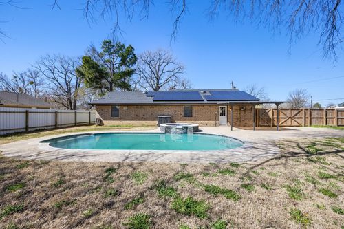 421 Elder St, Collinsville, TX, 76233-6965 | Card Image