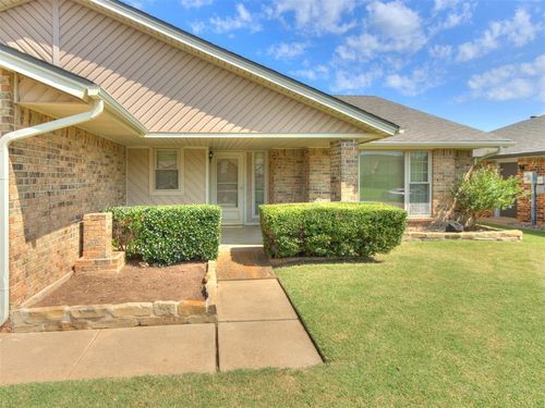 8321 Nw 113th Ter, Oklahoma City, OK, 73162-2141 | Card Image