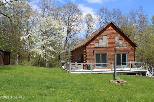 127 Fording Rd, Esperance, NY, 12066-3324 | Card Image