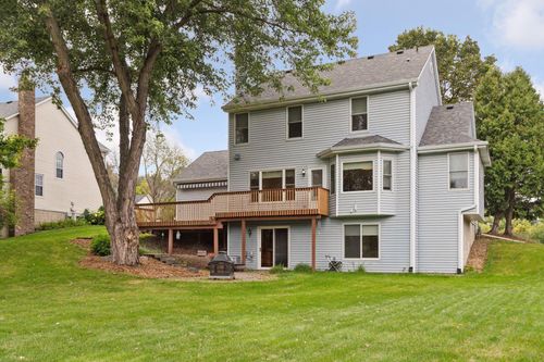 1301 Stratton Ct, Chanhassen, MN, 55317-7509 | Card Image