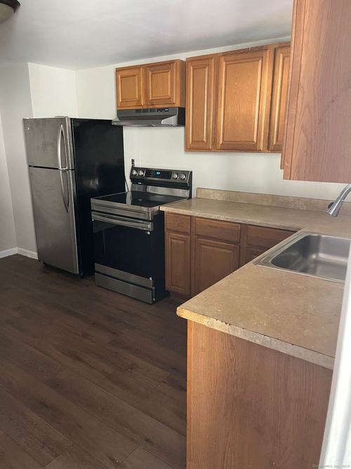 49 6th St, Derby, CT, 06418-1773 | Card Image