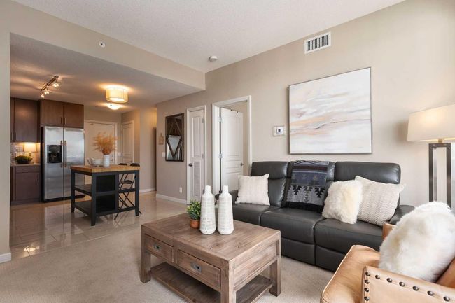 803 - 1320 1 Street Se, Condo with 2 bedrooms, 2 bathrooms and 1 parking in Calgary AB | Image 11