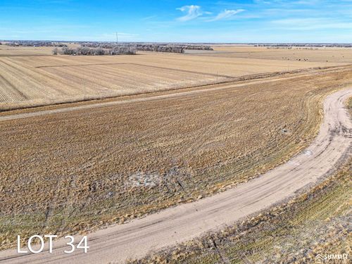 34 Bald Eagle Dr, Chapman, NE, 68827 | Card Image