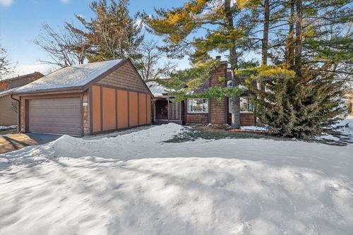 2S600 Angeline Ct, Warrenville, IL, 60555-1300 | Card Image