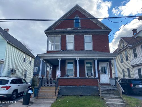 24 Eagle St, Amsterdam, NY, 12010-5306 | Card Image