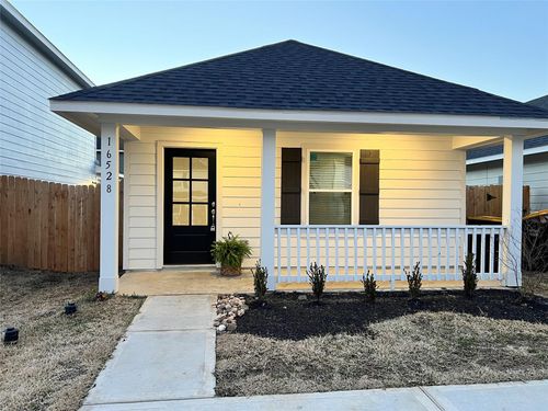 16528 Jasmine Marie Pl, Conroe, TX, 77306-1410 | Card Image