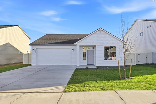 1202 18th Street, Benton City, WA, 99320 | Card Image