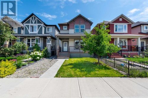 95 Legacy Glen Row Se, Calgary, AB, T2X3Y9 | Card Image