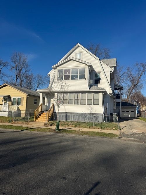 37-39 Dawes St, Springfield, MA, 01109-3040 | Card Image