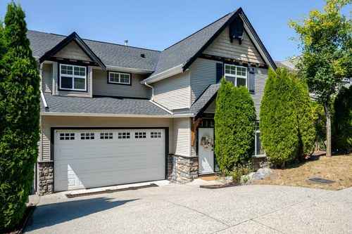 3379 Goldstream Dr, Abbotsford, BC, V3G3B7 | Card Image