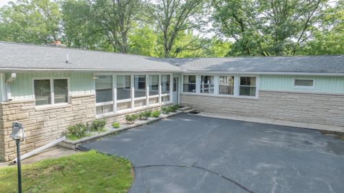 610 N Forest Dr, Winamac, IN, 46996-1108 | Card Image