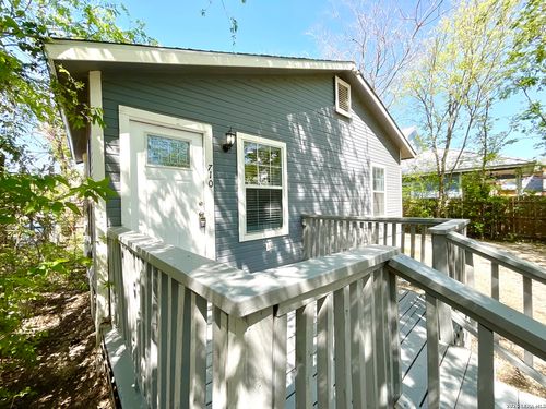 710 Virginia Blvd, San Antonio, TX, 78203-1600 | Card Image