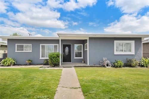 1408 S Central Ave, Compton, CA, 90220-4129 | Card Image