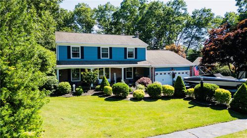 8 Winterberry Dr, Coventry, RI, 02816-6500 | Card Image