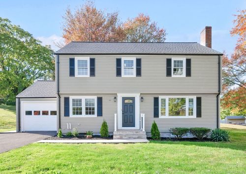 411 Slater St, South Windsor, CT, 06074-3834 | Card Image