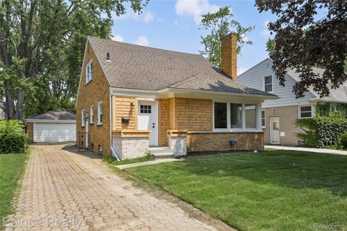 1808 W 12 Mile Rd, Royal Oak, MI, 48073-3905 | Card Image