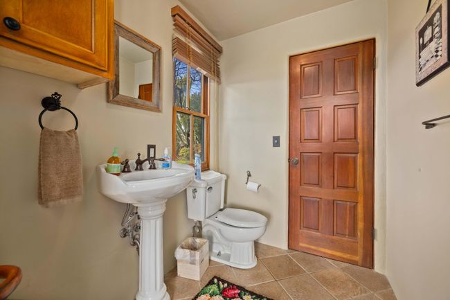 8420 Waters Rd-38 | Image 61