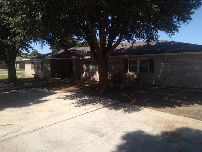 2108 Westside Dr, House other with 3 bedrooms, 2 bathrooms and 4 parking in Stanton TX | Image 5