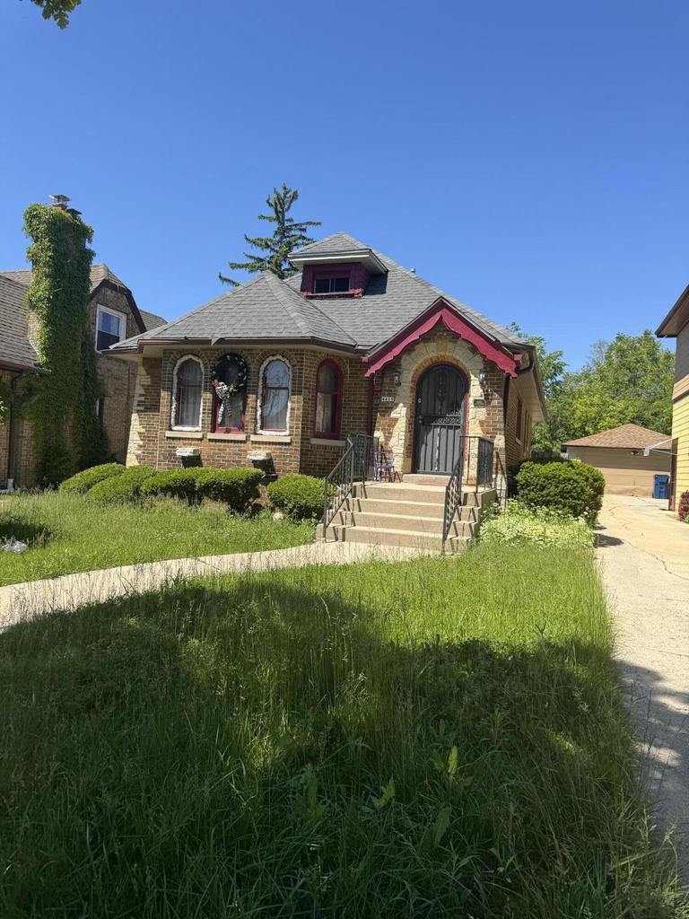 30th St, Milwaukee, WI 53209