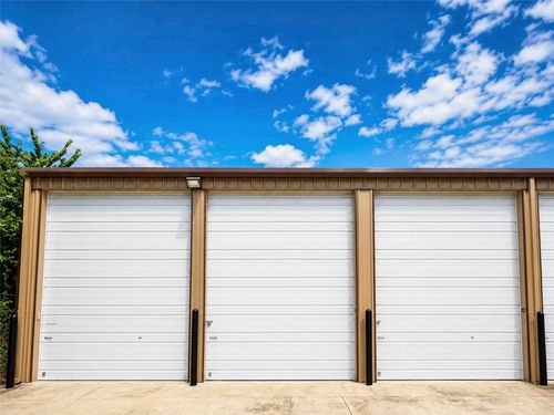 d2-853 Main St, Lake Dallas, TX, 75065-3044 | Card Image