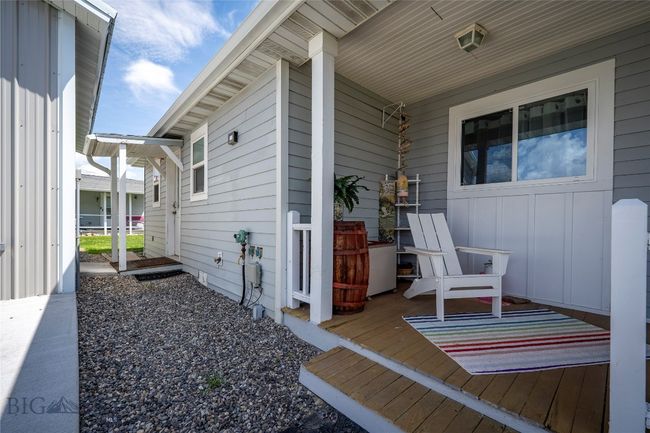207 2 Nd St E, House other with 3 bedrooms, 3 bathrooms and null parking in Clyde Park MT | Image 50