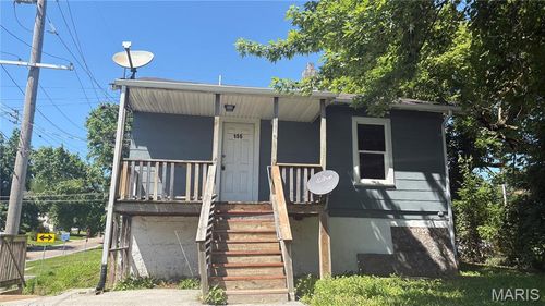 456 Chambers Rd, Saint Louis, MO, 63137-3702 | Card Image