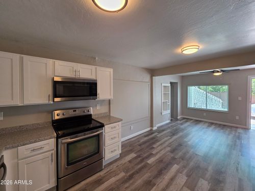 b-2336 N 11th Street, Phoenix, AZ, 85006 | Card Image