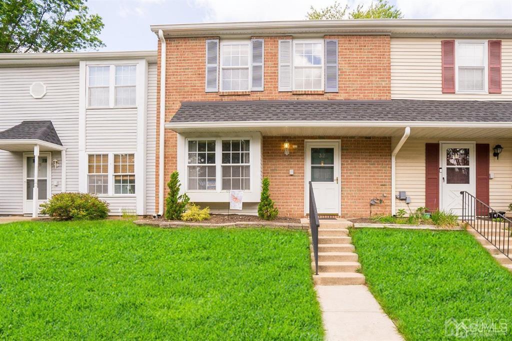 32 Place, Sold in East Brunswick Zoocasa