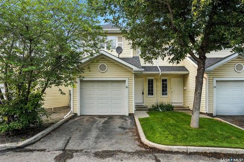 30-111 Fairbrother Cres, Saskatoon, SK, S7S1L3 | Card Image
