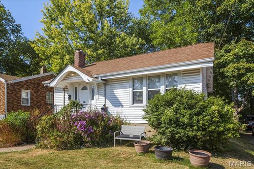 9515 Marlowe Ave, Overland, MO, 63114-3317 | Card Image