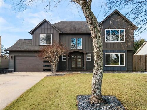 425 Mikasa Dr, Johns Creek, GA, 30022-7932 | Card Image