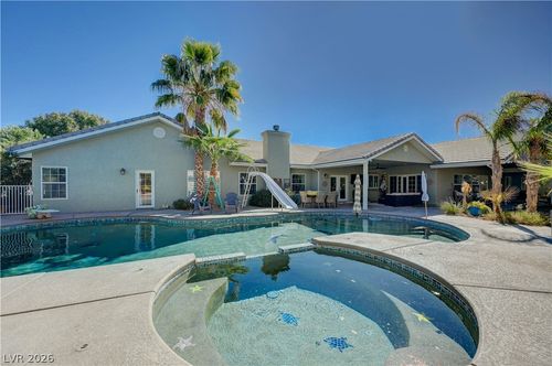 3746 Mahalo Cir, Logandale, NV, 89021-9927 | Card Image