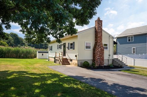 6 Congress Ave, Danvers, MA, 01923-3804 | Card Image