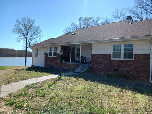 252 Indian Creek Dr, New Johnsonville, TN, 37134-9613 | Card Image