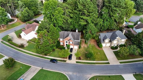 1028 Deer Hollow Dr, Woodstock, GA, 30189-6606 | Card Image