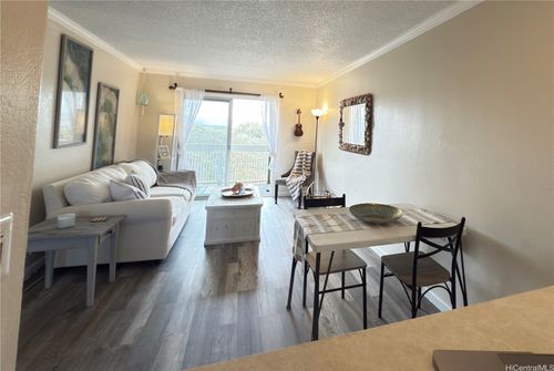 apt-3i-94-637 Kahakea St, Waipahu, HI, 96797-1149 | Card Image