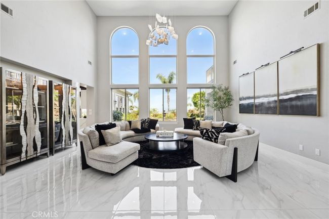 36472 County Line Rd, House other with 4 bedrooms, 6 bathrooms and 4 parking in Yucaipa CA | Image 6