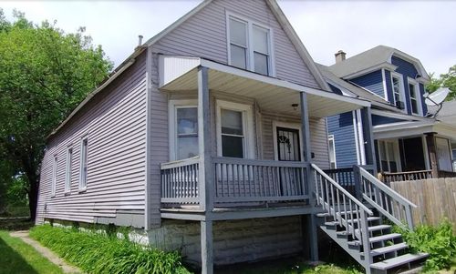 10650 S State St, Chicago, IL, 60628-2642 | Card Image