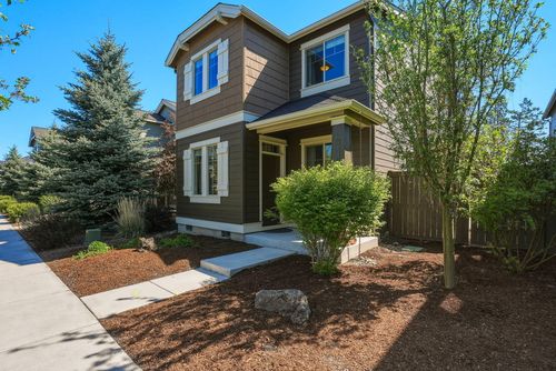 3410 Sw 28th St, Redmond, OR, 97756-7567 | Card Image