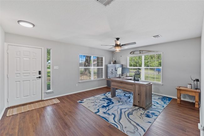201 S Sumac Ln, House other with 3 bedrooms, 3 bathrooms and null parking in Georgetown TX | Image 4