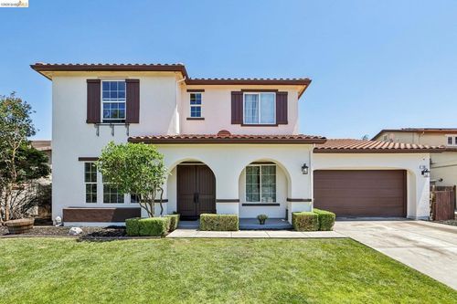 19 Minaret Rd, Oakley, CA, 94561-5237 | Card Image