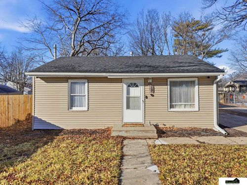 2721 N 38th St, Lincoln, NE, 68504-2419 | Card Image