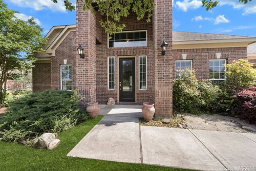 185 Stone Trl, Castroville, TX, 78009-3440 | Card Image