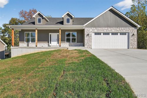 268 Auburn Ridge Dr, Troy, MO, 63379-3532 | Card Image